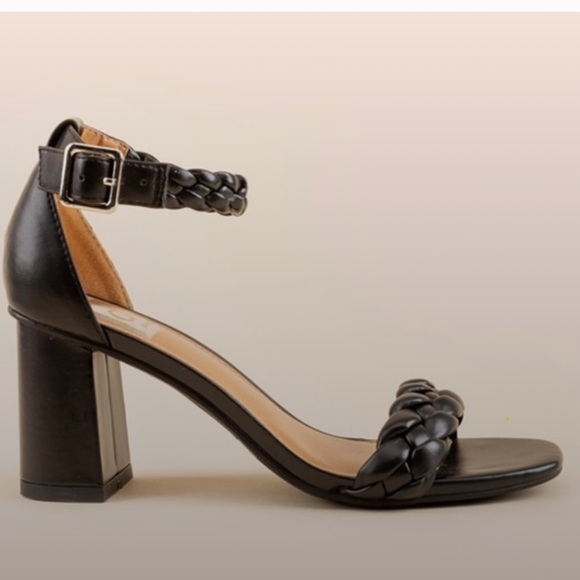 DV by Dolce Vita Black Hassa Braided ankle strap dress Sandals heels 10 - Picture 2 of 13